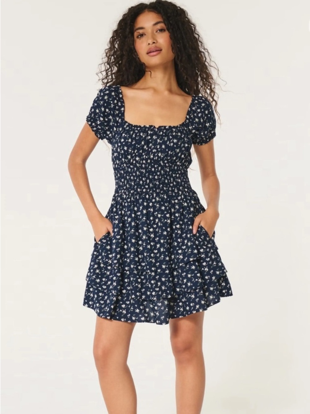 Hollister Saidie On/Off the Shoulder Triple-Tier Skort Dress